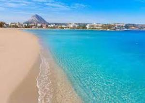 Magnifico Chalet en Jávea a 5 minutos de la playa.