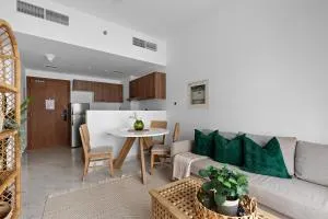 Bohemian Escape in Masdar City - Al Wathbah