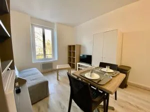 105 Studio Immeuble Perséverance - Conflans-en-Jarnisy