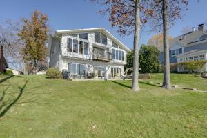 Lakeside Michigan Retreat with Boat Dock and Fireplace