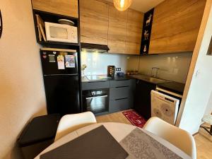 Joli appartement 2 pièces, balcon sud, vue montagne, WIFI, 4 pers. - FR-1-515-181