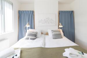 Stunning Stay - Fast Wi-Fi - Garden - Walk to Town