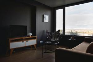 Seaport Apartments Pacifico B