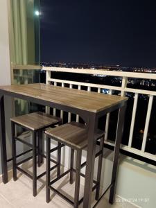 Lumpini​ Seas​ View