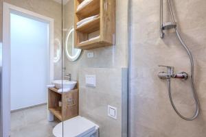 Apartments Bonaca with Jacuzzi