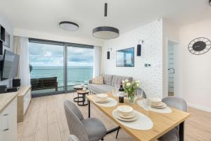 HS Apartamenty Hevenia Heaven widok na morze Klifowa Rewal