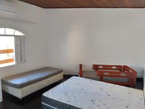 Casa com piscina recanto do sol