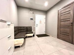 ApartPoltava Світла СТУДІЯ в НОВОМУ комфортному будинку, БІЛА АЛЬТАНКА Готельний чек