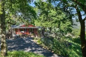 Oakden Oasis - Secluded Charm in the Heart of Sonoma With Views and Pool - Kenwood