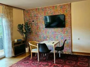 Stilvolles Appartment 5 Doppel Zimmer - Kuchen