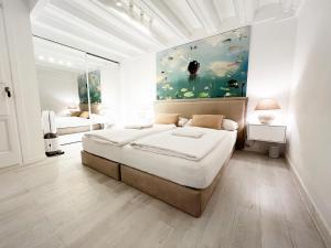 White Apartment Barcelona