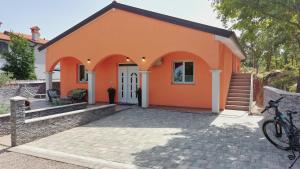 Holiday Home Ripenda 