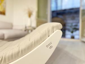 White Apartment Barcelona