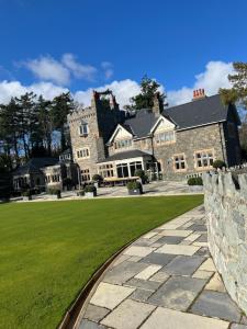 The Manor Boutique Hotel Restaurant and Bar