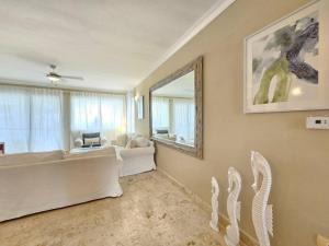 Playa Turquesa 3BR • BBQ • Oceanfront Stay