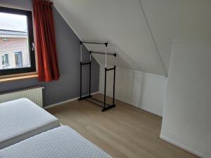 Holiday Home Friesland near the Wadden Sea with Wifi and 3 Bedrooms