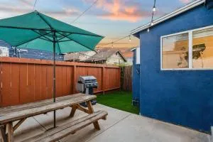 Orange Blossom -2BR Free EV Charger & Parking - National City