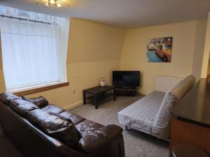 2 Bedroom Modern stylish Apt in Glasgow City Centre