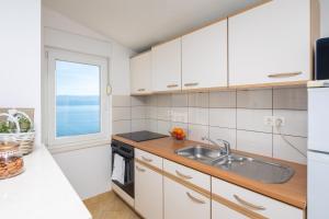 Seaview Apartment Gogi