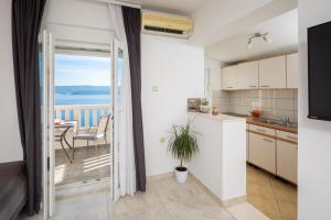 Seaview Apartment Gogi