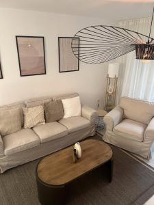 City Center Beach Access Apartment With Style