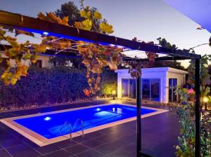 Private 4 Bedroom Pool Villa, Bogaz Iskele
