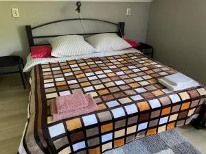 Mini-Hotel Serpanok - 米库利钦