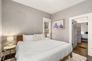 Historical Bungalow Near CSU & Old Town!