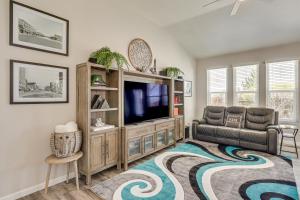 8 Mi to Dtwn Reno Cozy Sparks Escape with Fireplace