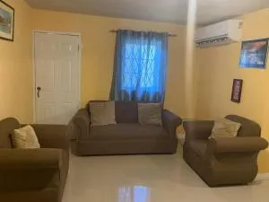 Cozy Villa - Treadlight