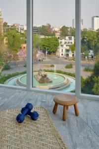 Suite Maximo azul Cibeles AC in front of Contramar