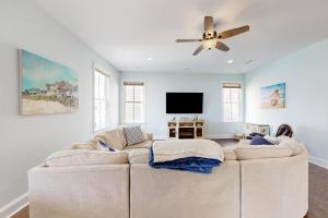 Bayside Resort --- 32418 Juniper Terrace