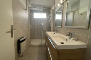 Cozy seaside apartment