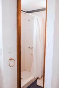 Excelente ubicacion! Casa grande con parrilla