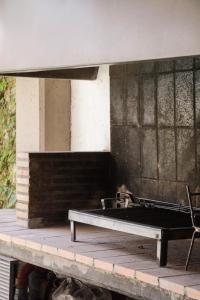 Excelente ubicacion! Casa grande con parrilla