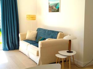 Maisons de vacances Maison Cosy, Renovee, Proche Plage et Centre, Jardin, Animaux Bienvenus - FR-1-652-19 : photos des chambres