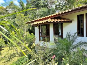 Casa de Campo com piscina, lago e Wi-fi