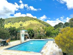 Casa de Campo com piscina, lago e Wi-fi