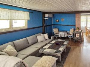 9 person holiday home in SÖLVESBORG-By Traum