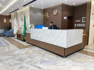 شقق أوفاز للشقق المخدومة-إقتصادي