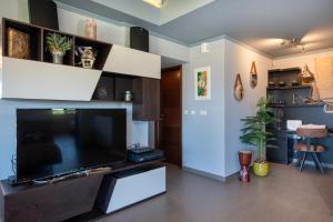 Villa Lady Dafni with private heated pool