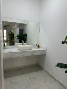 Falaj Hub Retreat