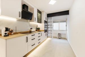 AYQ Apartments BENIDORM BEACH 1