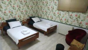Maisons de vacances La Rose & Le Loup : photos des chambres