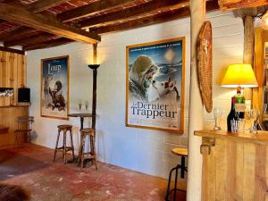 Maisons de vacances Domaine Solognot avec Bar, Sauna, Jacuzzi, Piscine : photos des chambres