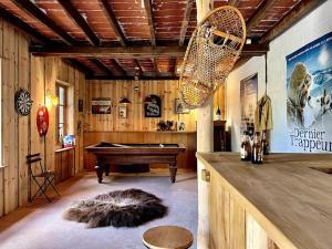 Maisons de vacances Domaine Solognot avec Bar, Sauna, Jacuzzi, Piscine : photos des chambres