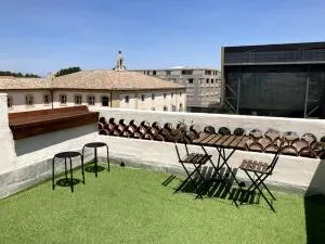 Duplex rare avec terrasse vue à 360 Théâtre - 奥朗日