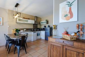 Lou Karo - Piscine partagée - Parking privé