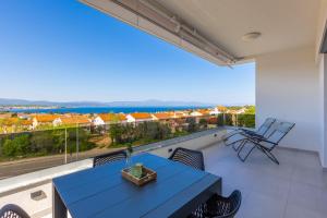 Sunset & Seaview Premium Apartment