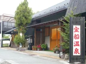 Takarabune Onsen Yumoto Kotobuki - Omizo